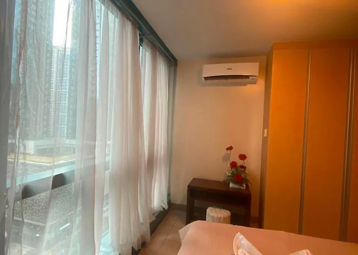 Cozy Bgc Escape One Uptown Apartamento Manila